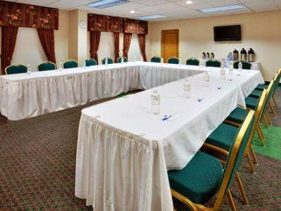 Express & Allentown-dorney Park Area By Ihg Allentown