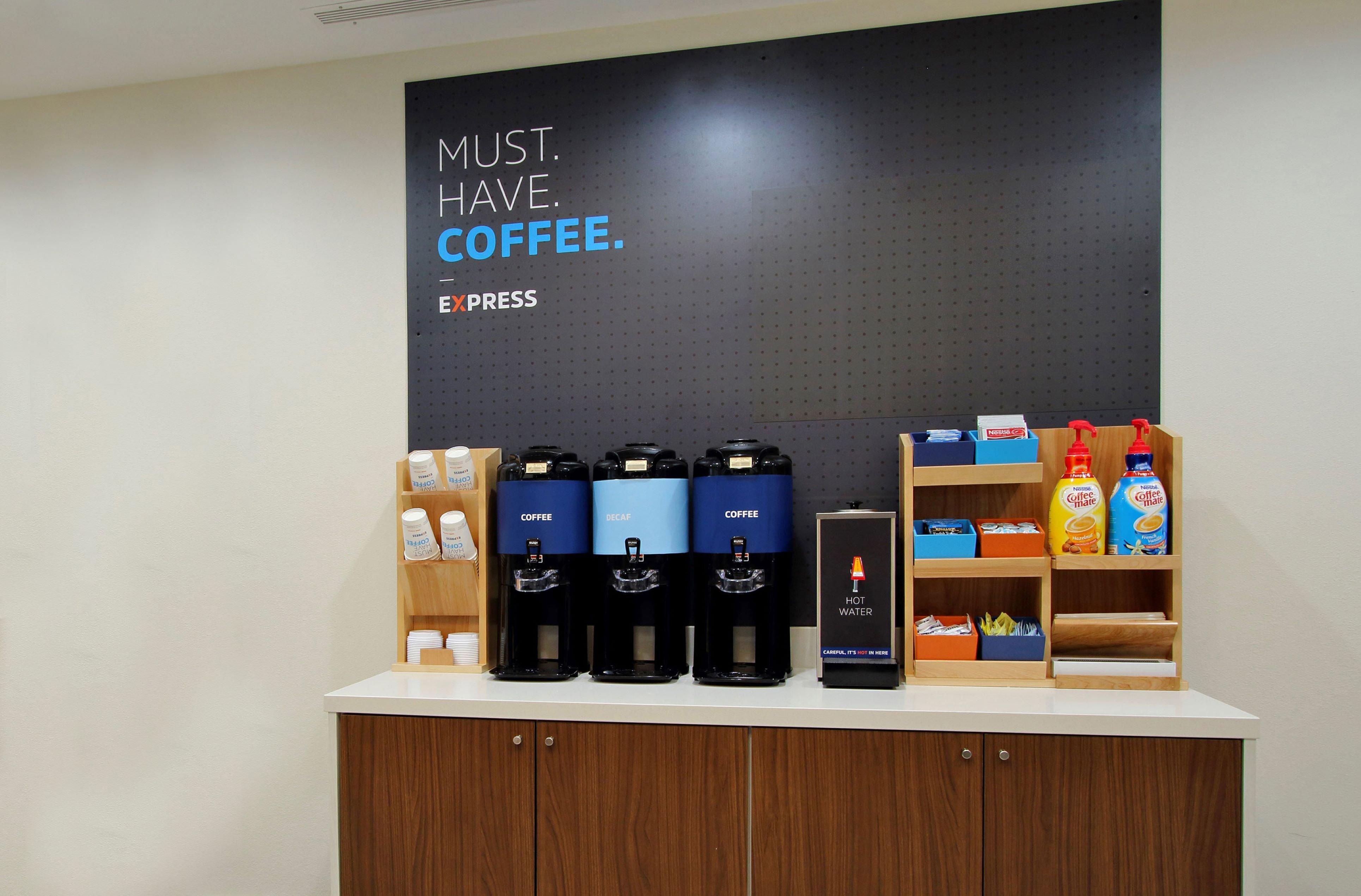 Express & Allentown-dorney Park Area By Ihg Hotel 2*